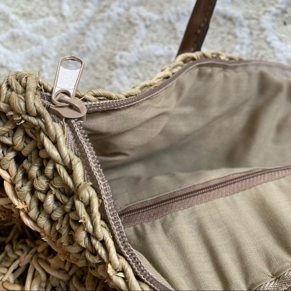 Vintage Striped Straw Hobo Bucket Tote Bag - Picture 7 of 12